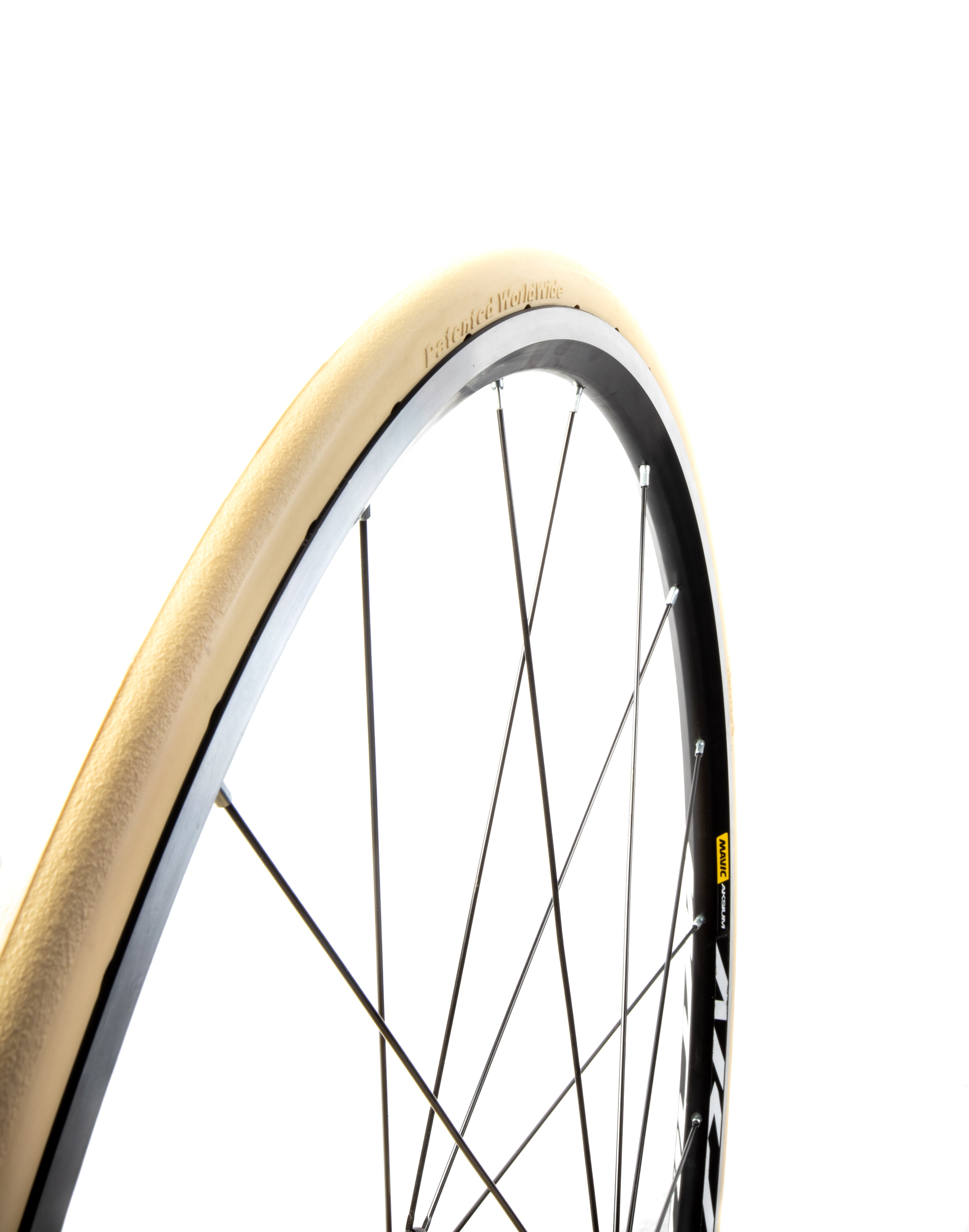 Slick: 700x23 Colors – Tannus